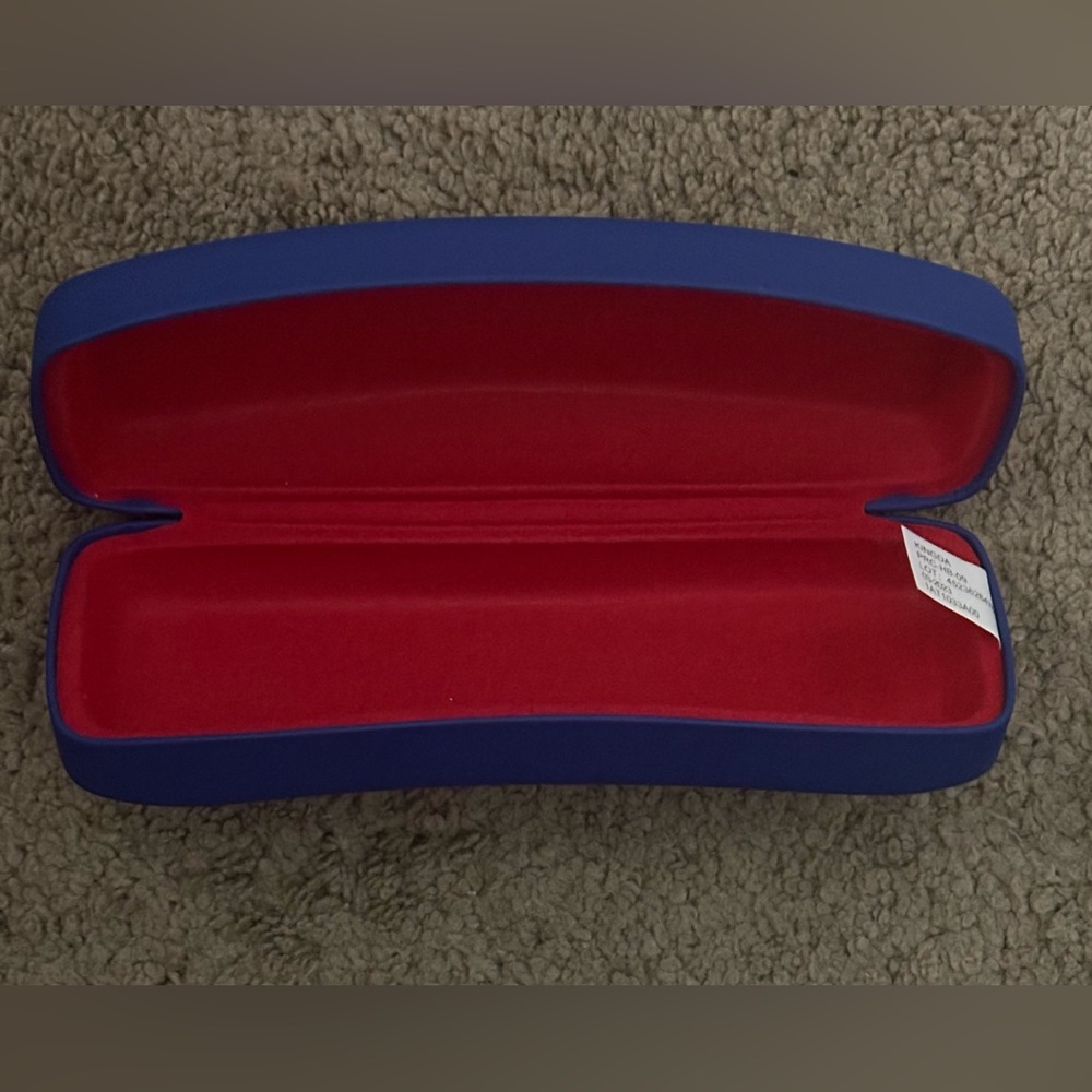 Ray-Ban Glasses Case - Picture 2 of 4